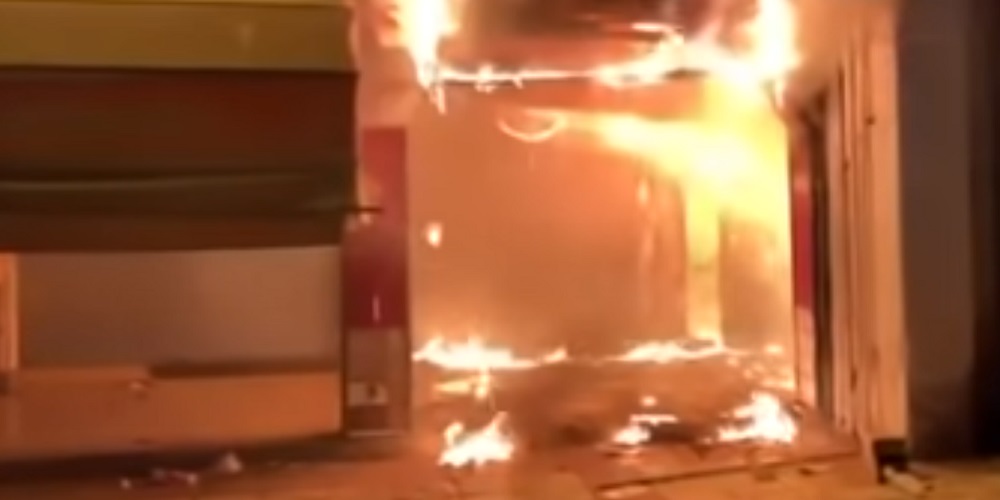 Nador: Incendie dans un complexe commercial
