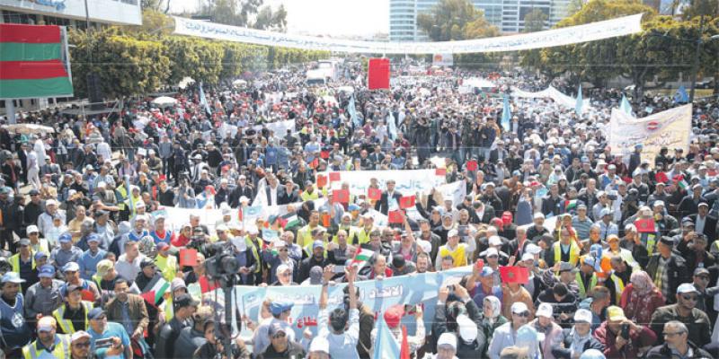 1er Mai: Les syndicats défient El Othmani
