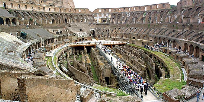 Crypte restaurée du Colisée: Antichambre de la mort pour lions et gladiateurs