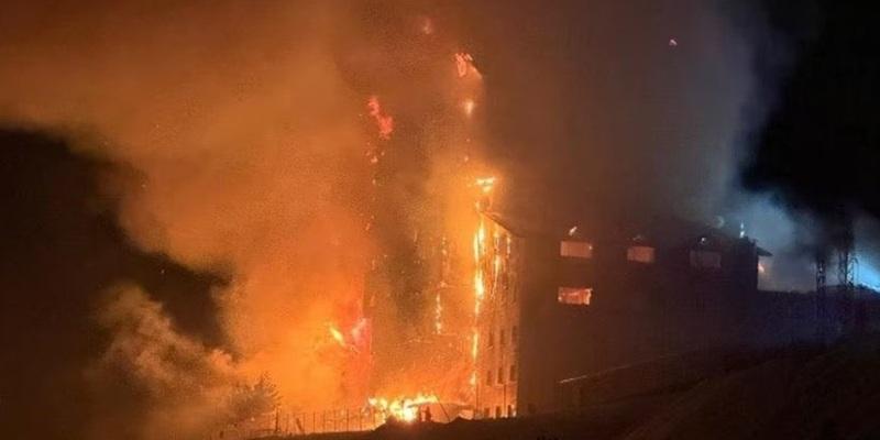 Turquie : 66 morts dans l'incendie d'un hôtel