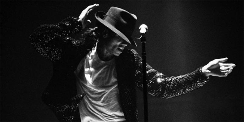 Un chapeau de Michael Jackson aux enchères 