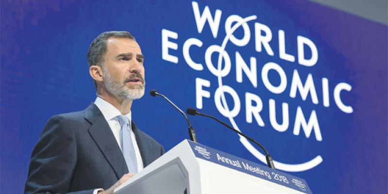 Forum de Davos: Le roi d’Espagne défend l’image de son pays