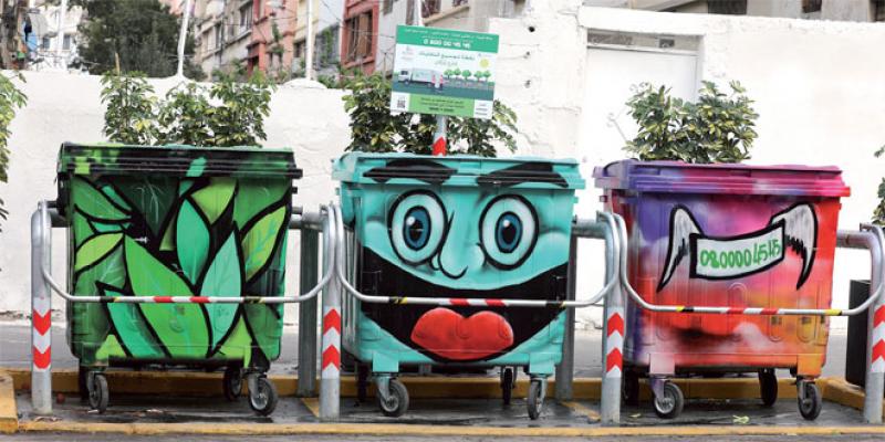 Quand le street art investit les bacs à ordures casablancais