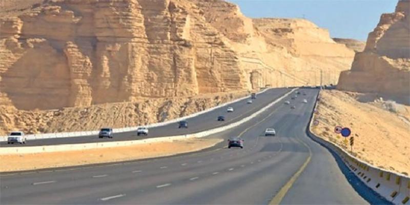 The Tiznit-Dakhla expressway 80% open to traffic