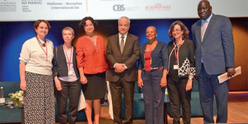 49es assises de la presse francophone: Corriger les inégalités femmes/hommes, la priorité