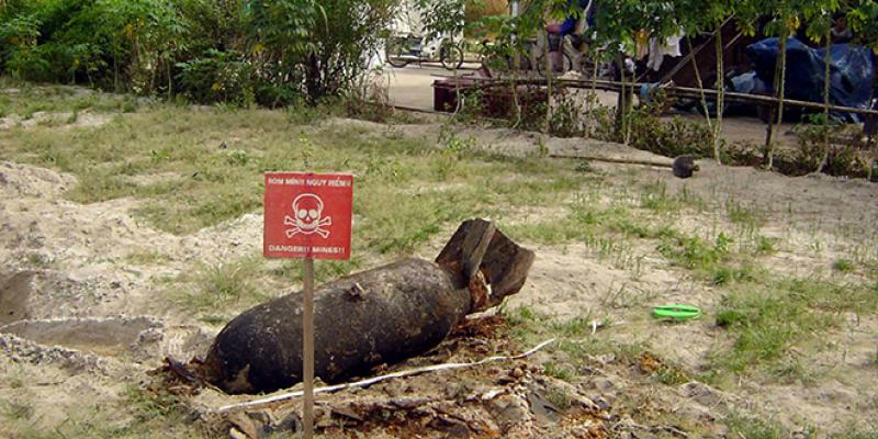 Vietnam: explosion d&#039;une bombe américaine