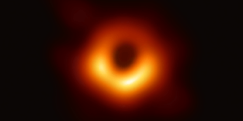 Galaxie lactique: une image du Trou noir supermassif dévoilée